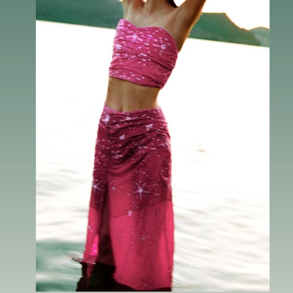 BRAND NEW ZARA EMBROIDERED EYELET SKIRT - Picture 2 of 13